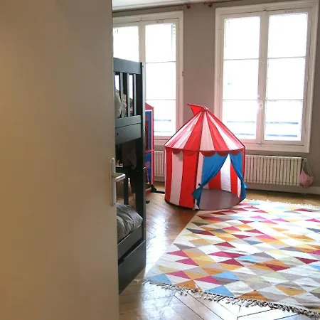 Duplex Marais Greneta Apartmán *